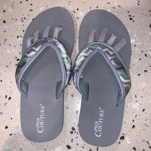 NEW! PEDI COUTURE Flip Flops 7
